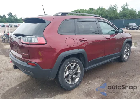 2019 Jeep Cherokee Trailhawk Elite 4X4 from USA, damaged, VIN 1C4PJMBX7KD400422